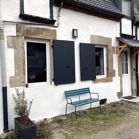 Bel Appartement Sur Cour Plein Centre Ville Et Parking ムーラン エクステリア 写真